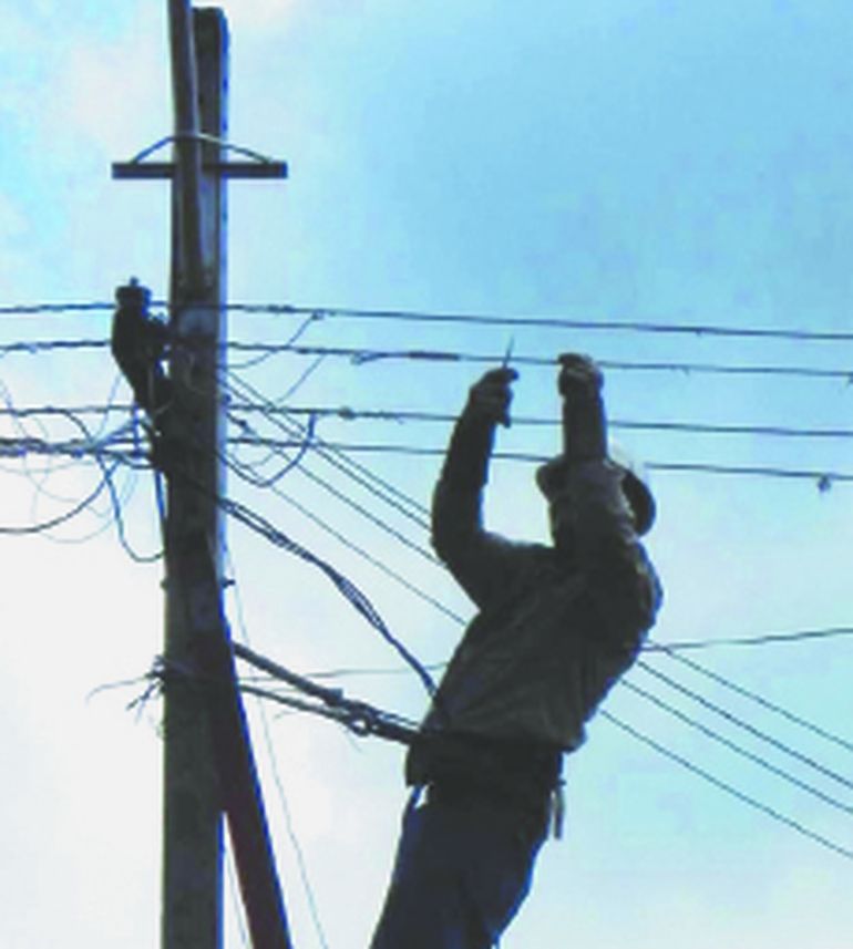 El robo de cables, esta vez, llegó a los empleados de la cooperativa. El robo de cables, esta vez, llegó a los empleados de la cooperativa.