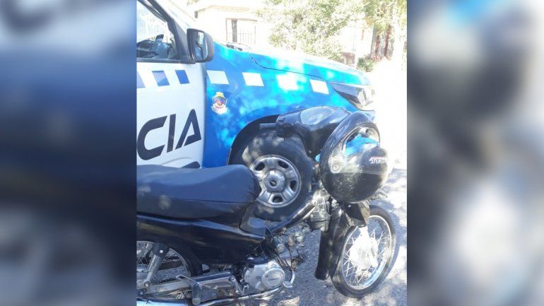 Irrumpieron en una casa con un arma de fuego y se llevaron 20 mil pesos