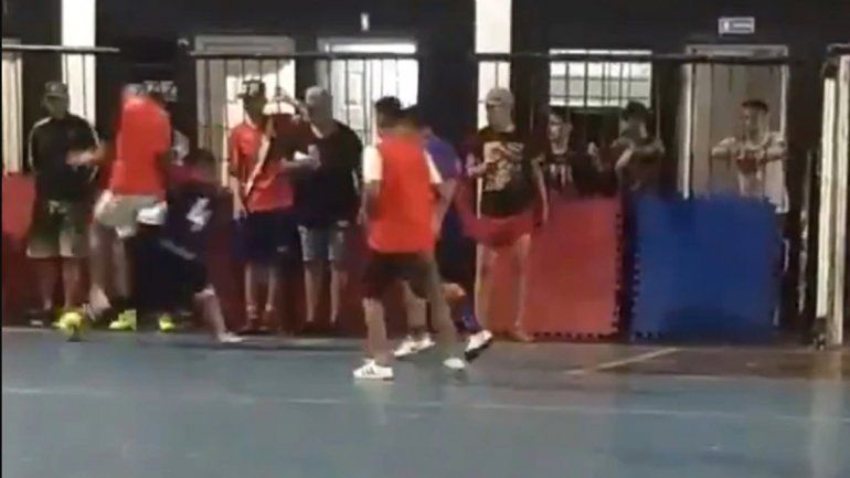 Centu a los medios tras otro lío: Les encanta el puterío