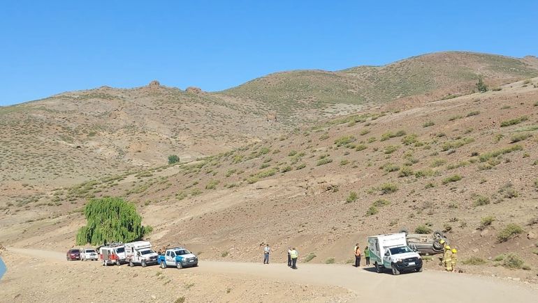 La camioneta en la que iba el exministro Ricardo Corradi Diez sufrió importantes daños materiales. La camioneta en la que iba el exministro Ricardo Corradi Diez sufrió importantes daños materiales.