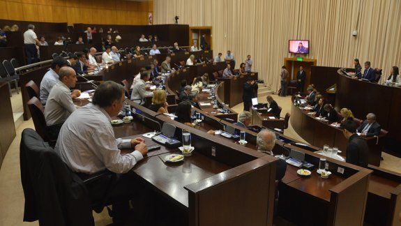 Las mujeres conquistaron la mitad de la Legislatura