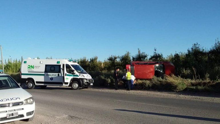 Perdió el control del auto y volcó sobre la Ruta 65