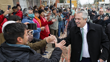alberto le hablo a los mercados: entiendan que controlaremos el gasto publico alberto le hablo a los mercados: entiendan que controlaremos el gasto publico