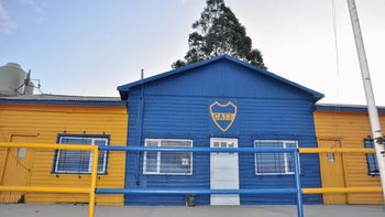 Talleres Juniors, el Auriazul de Comodoro Rivadavia. Talleres Juniors, el Auriazul de Comodoro Rivadavia.