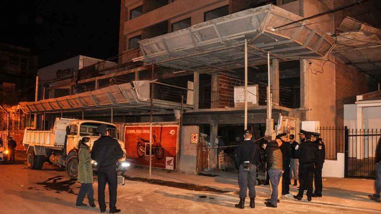 Investigan la muerte de un hombre en una obra en pleno centro