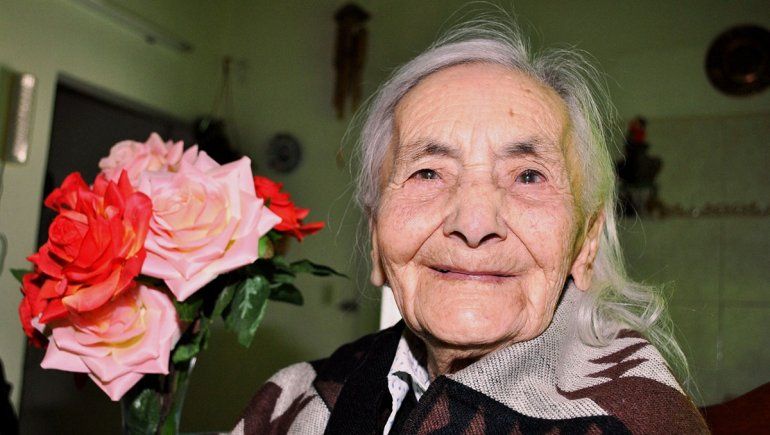Zapala homenajeó a Ida, la vecina que cumplió 100 años