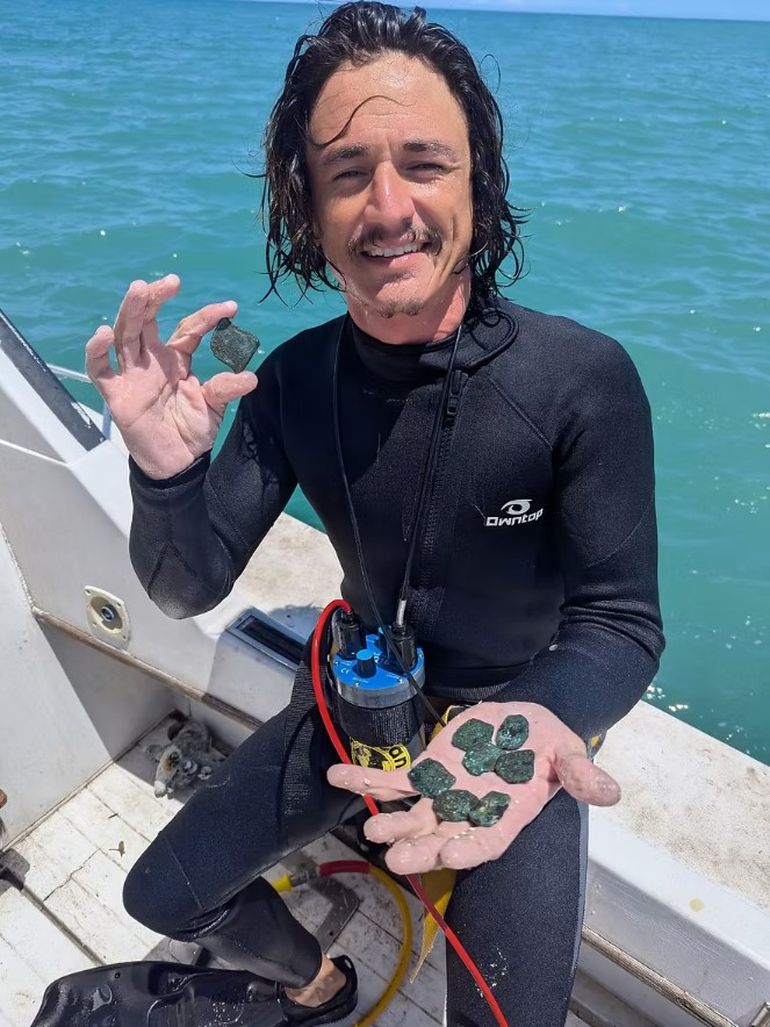 El hallazgo de las monedas fue realizado por una empresa que se dedica a la recuperación de naufragios. El hallazgo de las monedas fue realizado por una empresa que se dedica a la recuperación de naufragios.