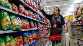 La facturación de los supermercados está en su peor momento, pero Neuquen escapa a la tendencia. | LM Neuquen La facturación de los supermercados está en su peor momento, pero Neuquen escapa a la tendencia.