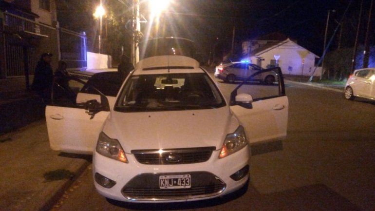 Le disparó a una joven y sólo lo imputaron por tenencia y abuso de armas