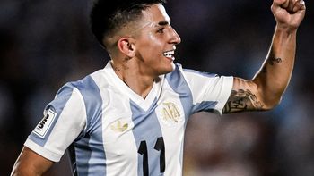 Con una perla de Thiago Almada, Argentina le mostró a Uruguay la chapa de campeón