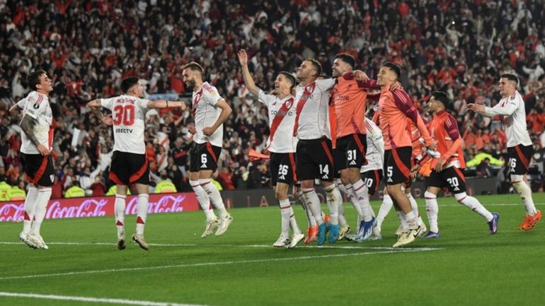Los jugadores de River festejando Los jugadores de River festejando
