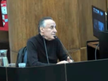 Julio Silva es encargado del edificio de Cristina Kirchner desde 1989. Julio Silva es encargado del edificio de Cristina Kirchner desde 1989.