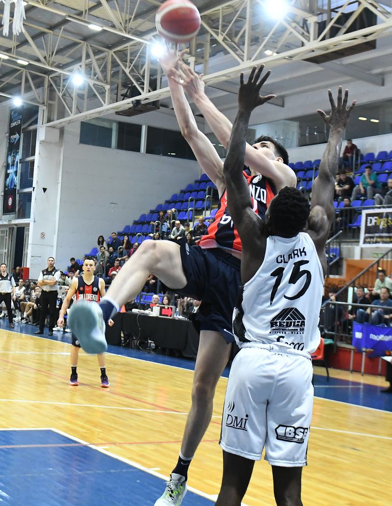 Manu Rodríguez aportó 19 puntos. (La Liga Contenidos).