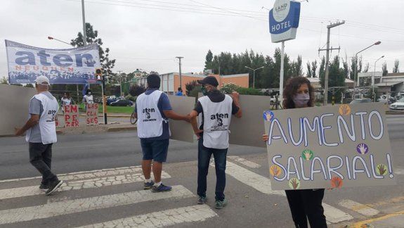 En su segundo día de paro