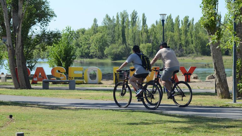 ¿Chau a los cigarrillos en Neuquén?: en qué lugares públicos prohibirían fumar