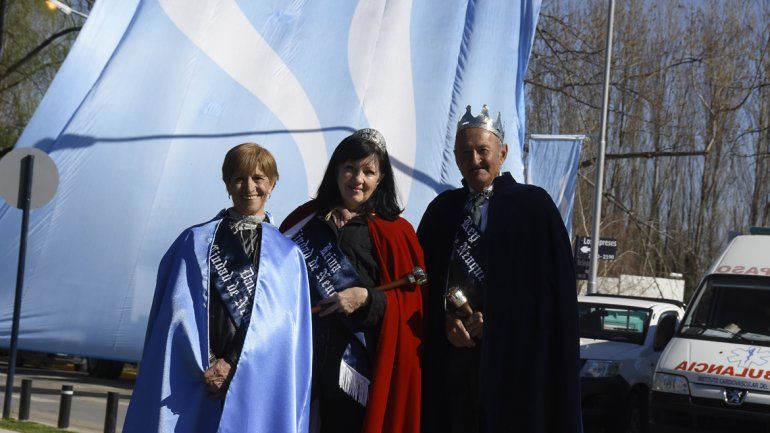Acto por el 113° aniversario de la ciudad a la vera del río Limay