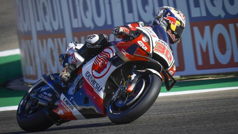 Takaaki Nakgami consiguió su primera pole en Moto GP.