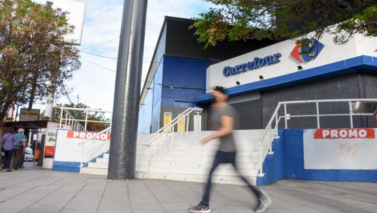 Por el Día del Empleado de Comercio, la mayoría de los locales estuvieron cerrados. Los almacenes abiertos no registraron grandes ventas.