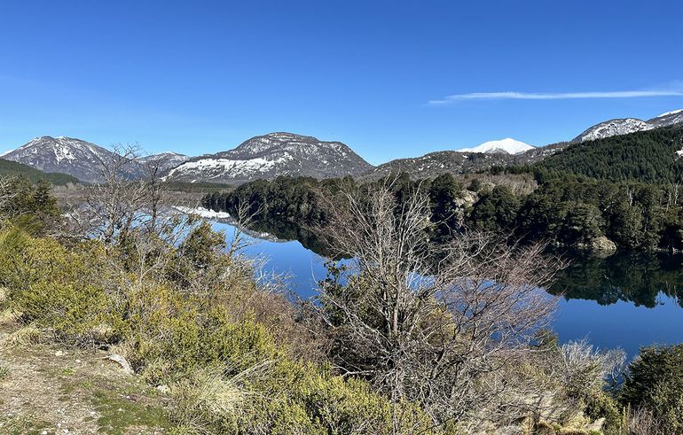 El programa Viajá Neuquén otorga la devolución del 40 por ciento de los gastos realizados en servicios turísticos dentro de la provincia en la temporada de verano. El programa Viajá Neuquén otorga la devolución del 40 por ciento de los gastos realizados en servicios turísticos dentro de la provincia en la temporada de verano.