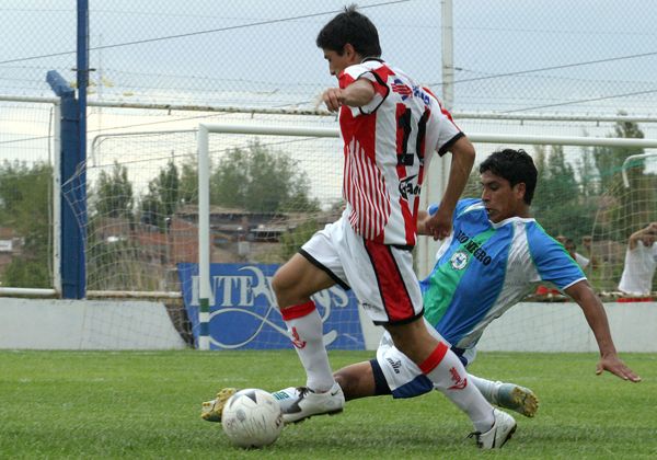 A la espera de su cancha, el Rojo será local en el Oeste