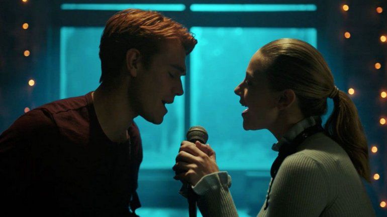 Riverdale: Betty y Archie finalmente estarían juntos