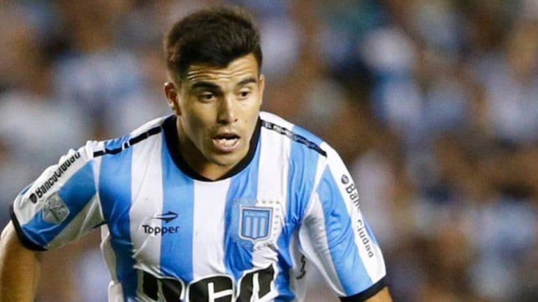 El Huevo Acuña presiona para irse a Europa