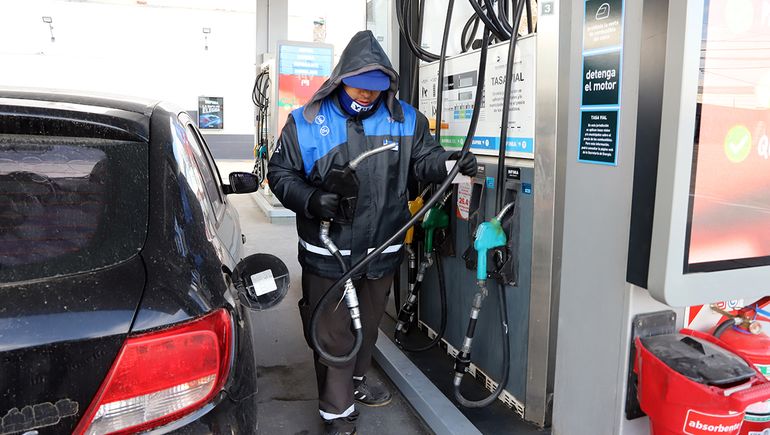 Los surtidores de YPF en Neuquén mostraron los nuevos precios