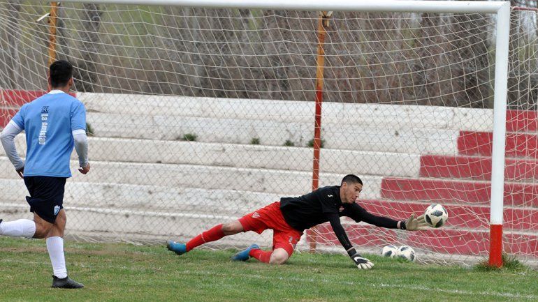 Arregui fue la gran figura del Rojo contra Alvarado.