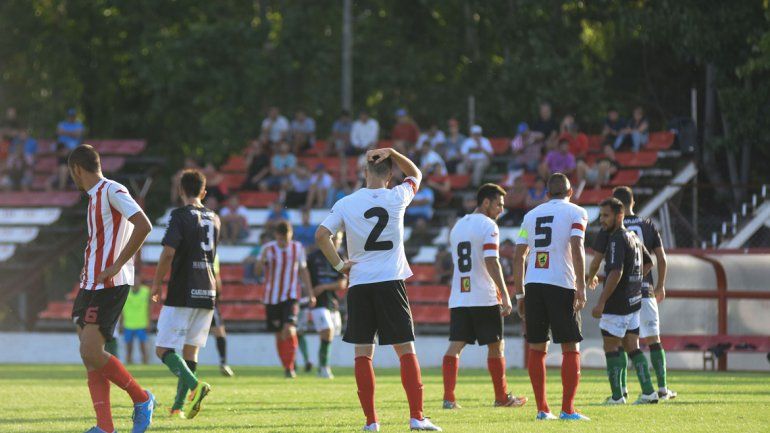 El Rojo arrancó abajo desde el vestuario