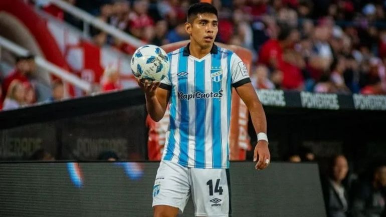 Agustín Lagos llamó la atención de varios equipo de Primera División Agustín Lagos llamó la atención de varios equipo de Primera División