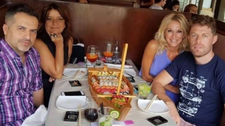 Ángel de Brito se muestra poco con su esposo. Ángel de Brito se muestra poco con su esposo.