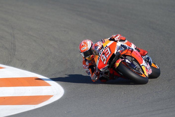 Márquez cerró el año del Moto GP con una nueva victoria