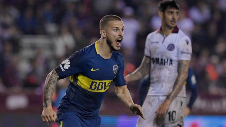 Darío Benedetto festeja su gol