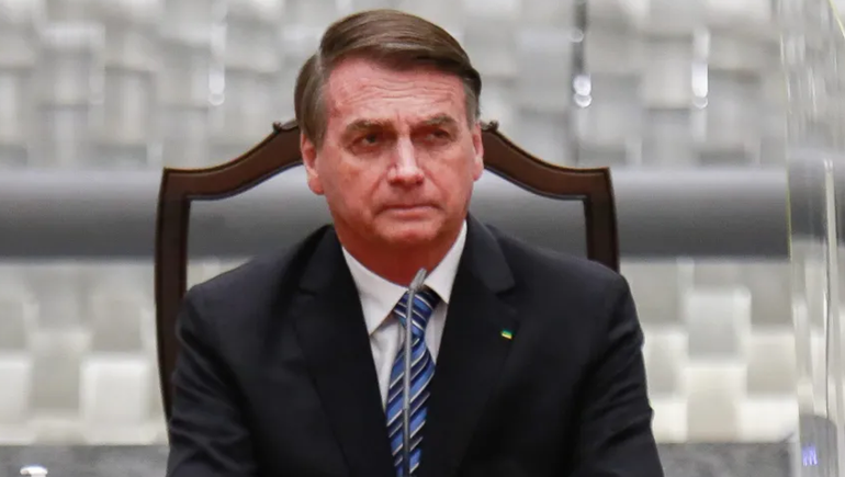 Polémicos indultos de Jair Bolsonaro a días de dejar el poder