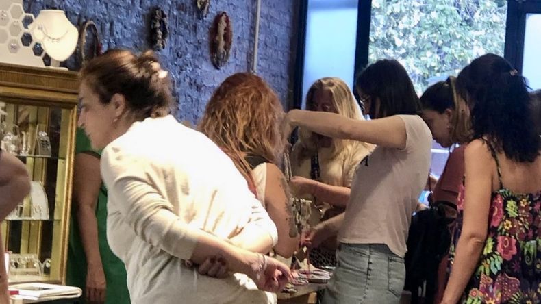 Este sábado 13 y domingo 14 llega la feria LE CHIC Especial Navidad en Cipolletti | LM Neuquen Este sábado 13 y domingo 14 llega la feria LE CHIC Especial Navidad en Cipolletti