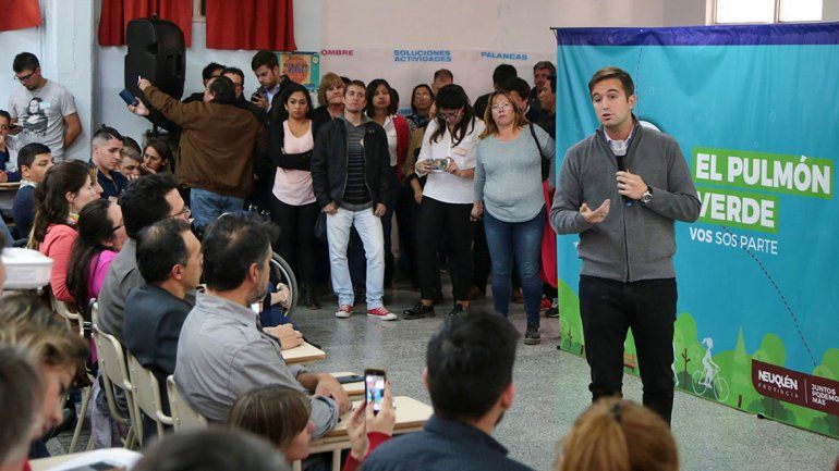 La cumbre ciudadana debatió sobre el pulmón verde en la U9