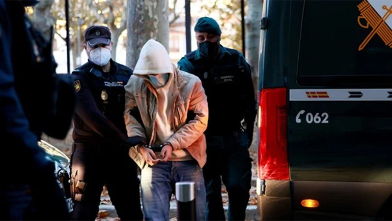 Profesores detenidos por pedir sexo a cambio de buenas notas