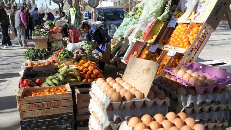 Los verduleros de la comunidad boliviana son los puesteros más fuertes junto con los productores.