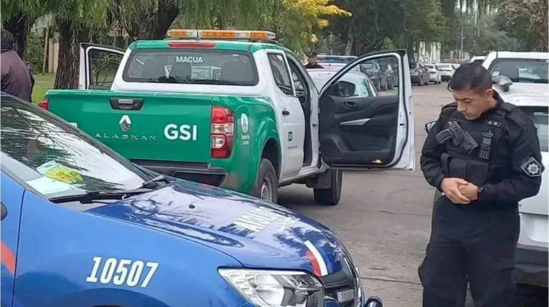 La policía indentificó al posible autor del crimen a la salida del boliche. La policía indentificó al posible autor del crimen a la salida del boliche.