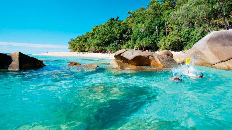 Trabajo soñado: buscan personal para cuidar una isla paradisíaca