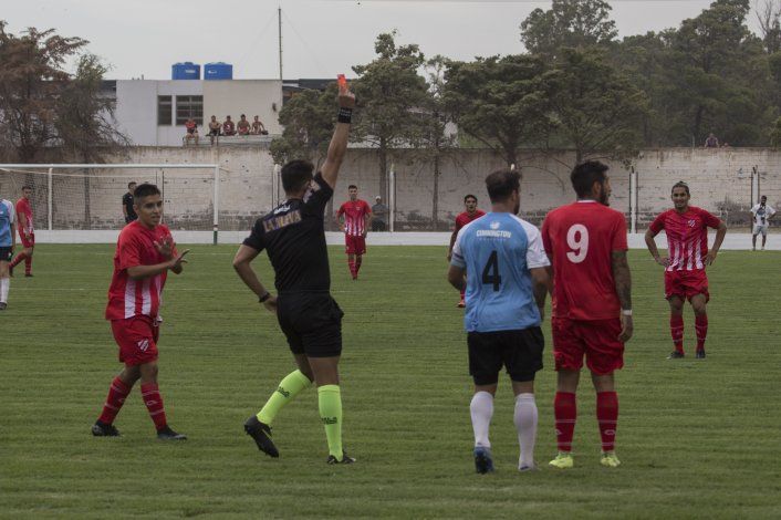 La roja que cambió el partido.