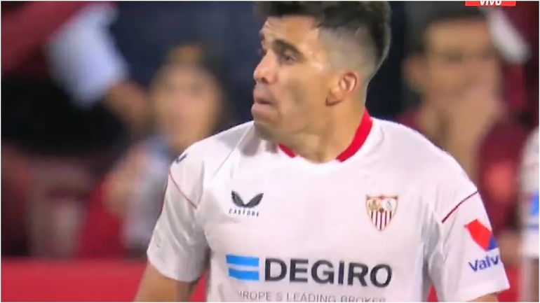 Video: de qué manera Leandro Paredes hizo expulsar a Marcos Acuña en la semi de la Europa League