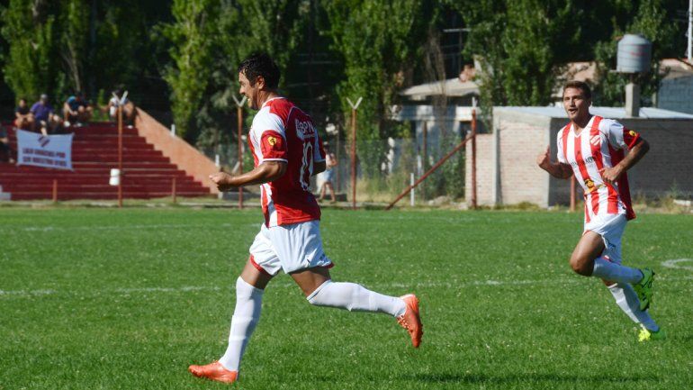 El Rojo se quedó con la victoria en la primera fecha. Porra