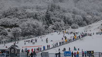 Cerro Catedral se vive a pleno: así son las vacaciones de invierno en la montaña Cerro Catedral se vive a pleno: así son las vacaciones de invierno en la montaña