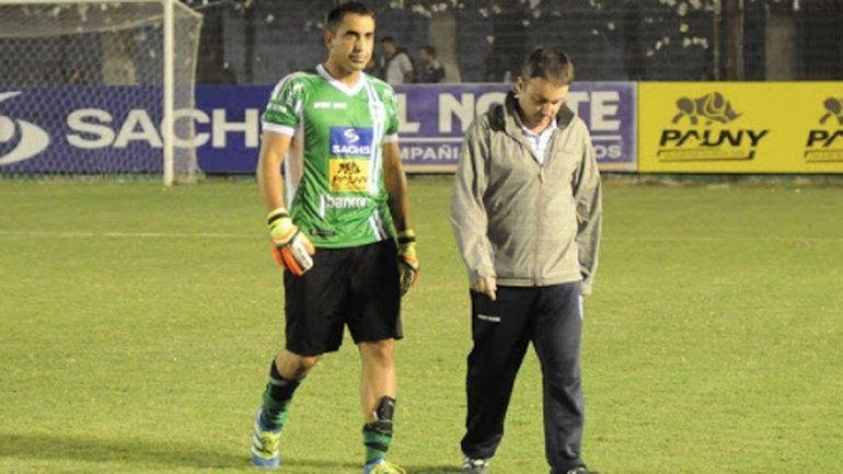 Imputan al médico de fútbol con coronavirus por violar la cuarentena