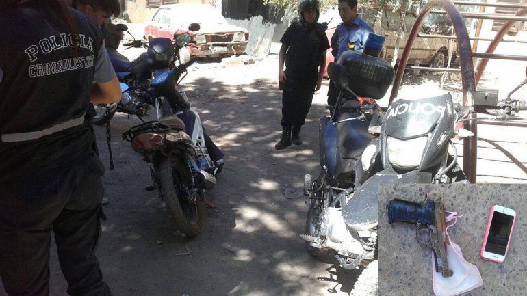 Atraparon a los motochorros que habían desistido de robarle a una mujer humilde