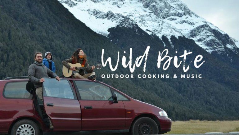 Cocina y canciones: la historia de una familia neuquina en Nueva Zelanda