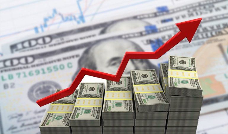 Dólar blue: aumenta rápidamente y aumenta la brecha entre su valor con el del dólar oficial.