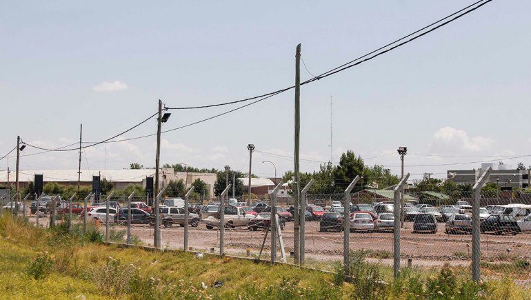 Dep&oacute;sito de autos Cipolletti