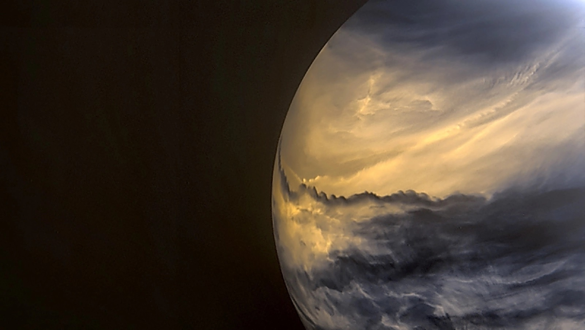 Descubrieron actividad volcánica en Venus
